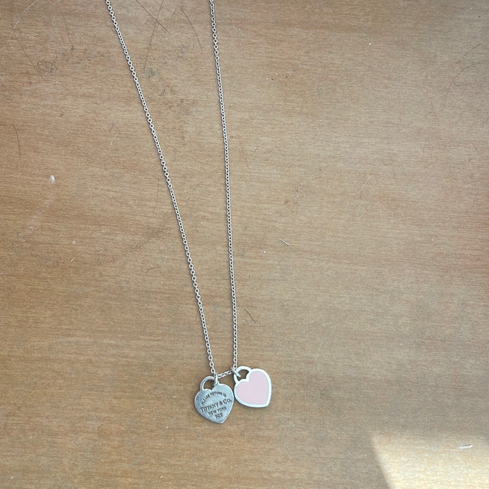 pink heart tiffany necklace!